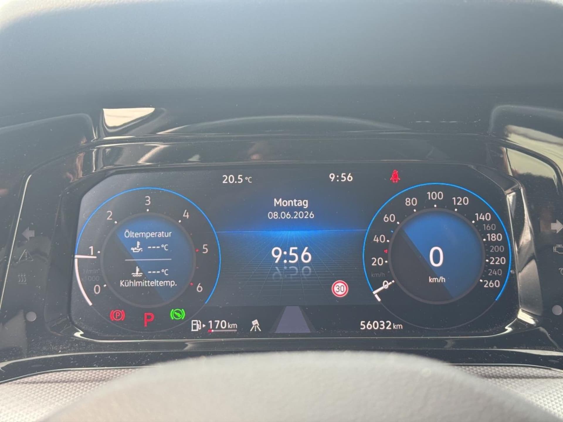 Volkswagen Golf Active