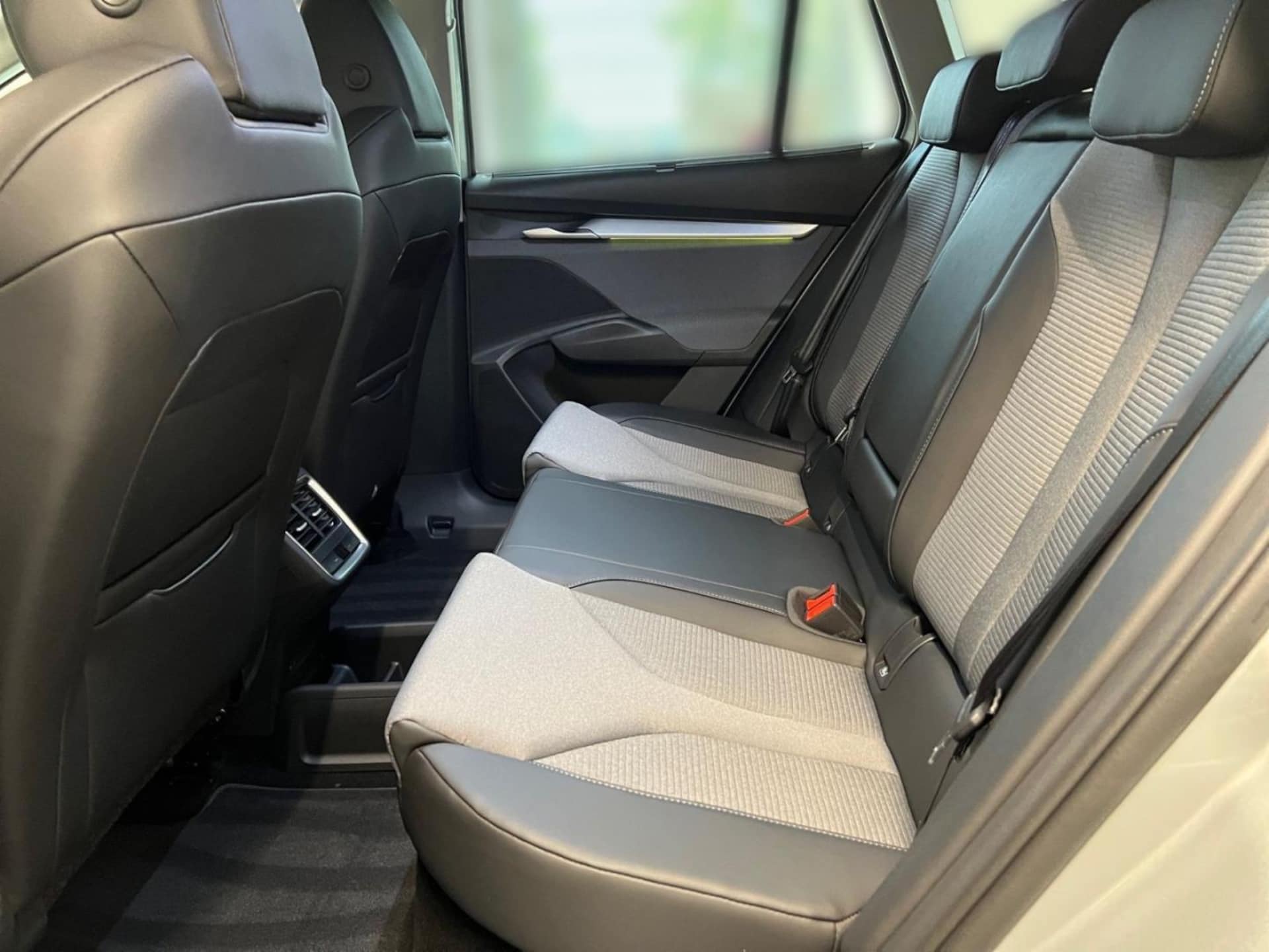 Skoda Enyaq 85x