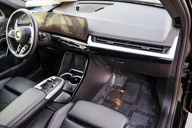 2025 BMW X1 - Image 25