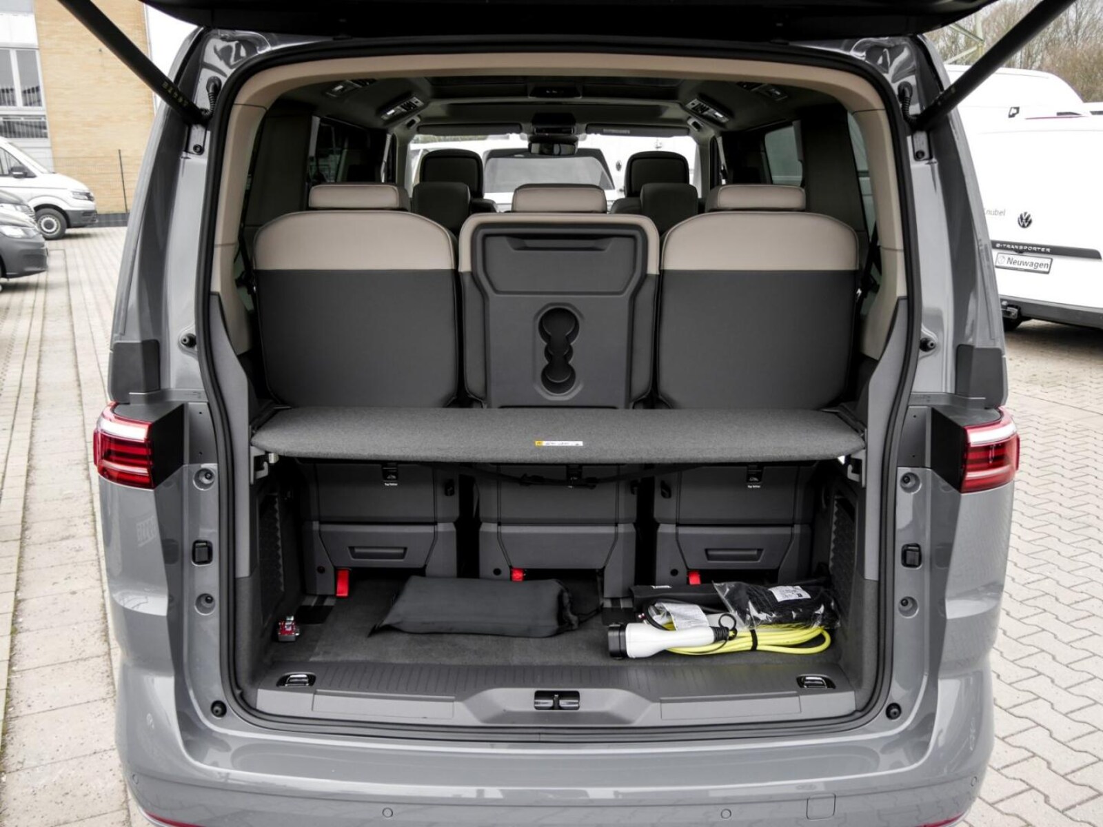 Volkswagen Multivan – Bild 13