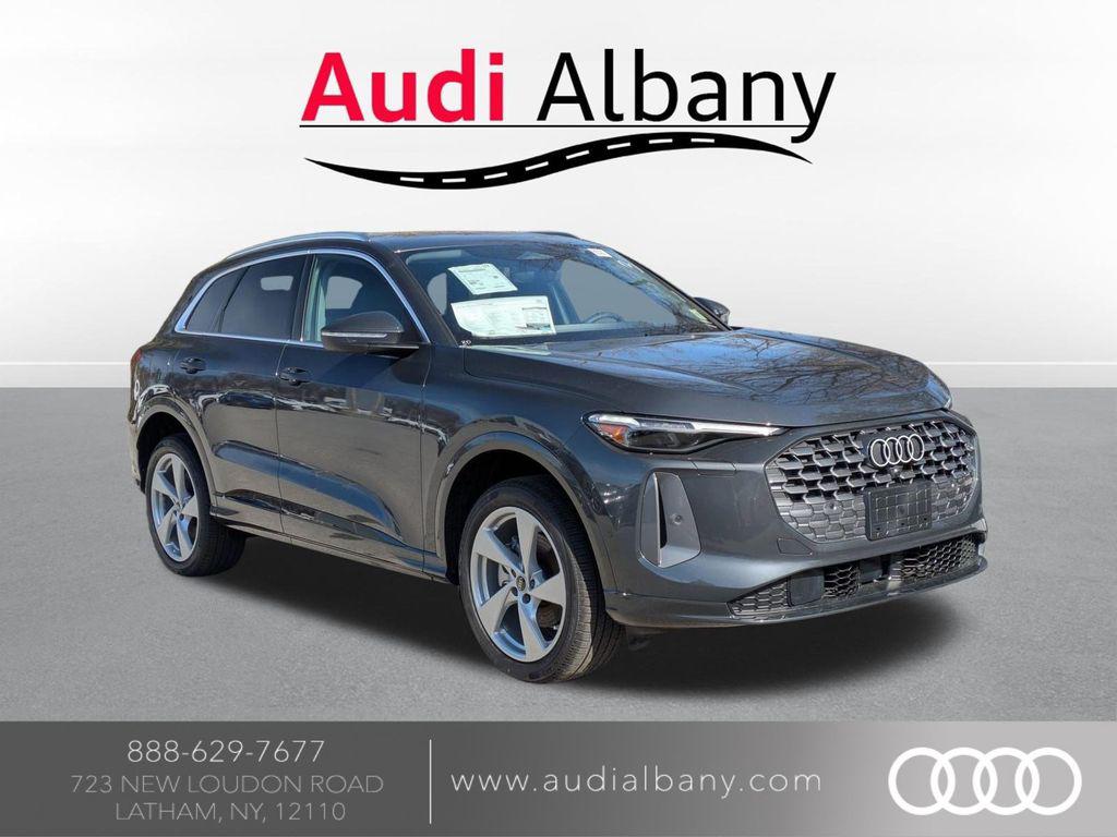 2025 Audi Q5 40 Premium Plus's photo