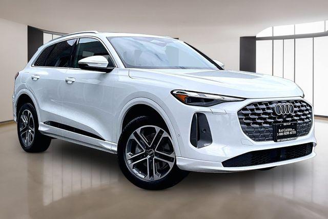2025 Audi Q5 40 Premium's photo