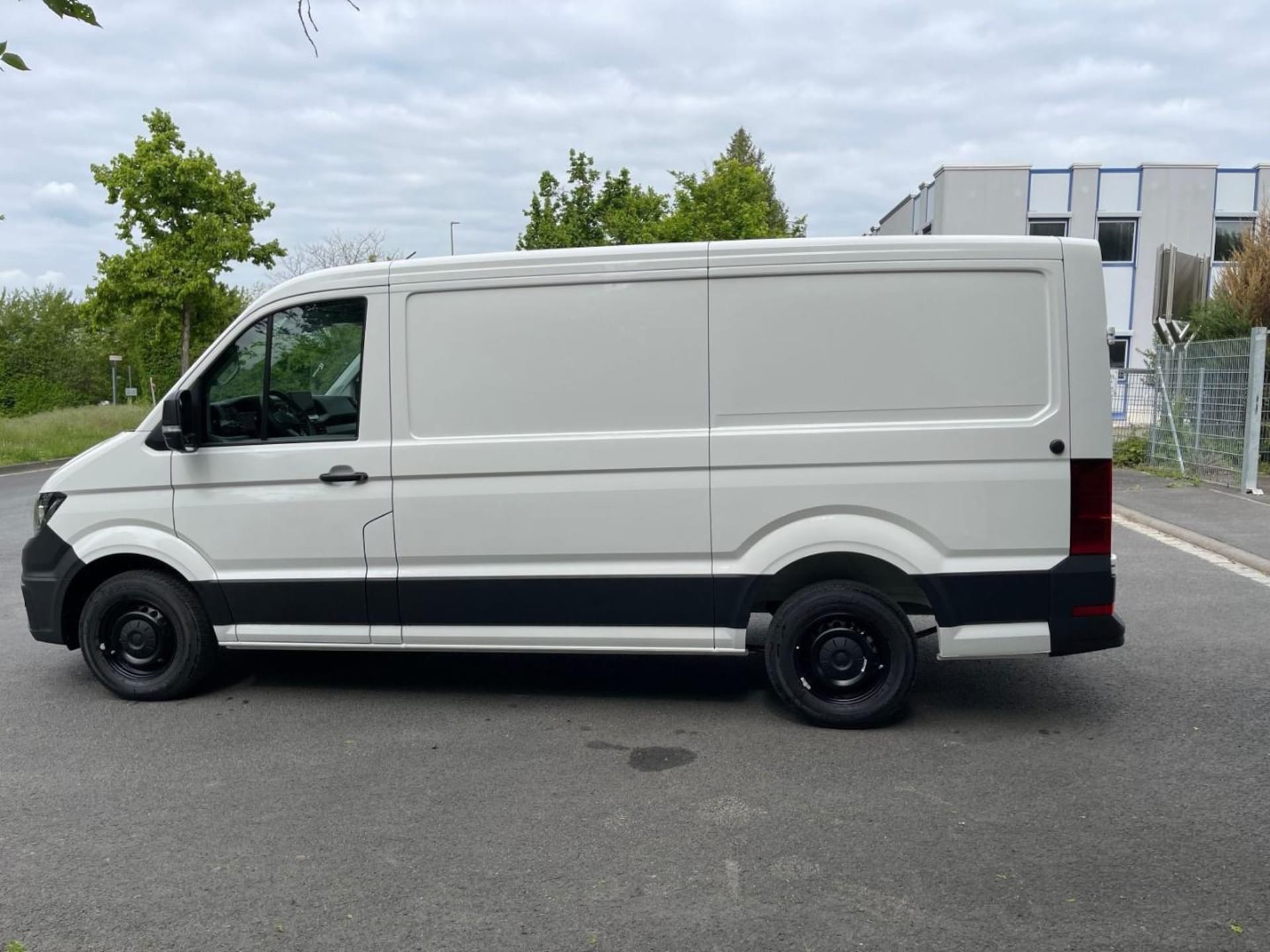 Volkswagen Crafter Kasten mittlerer Radstand