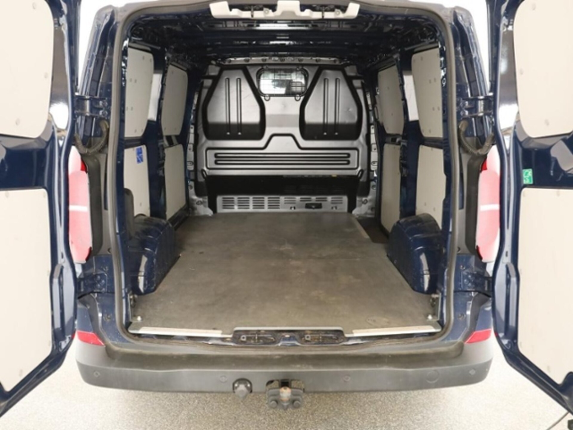 Volkswagen Transporter Kasten kurzer Radstand