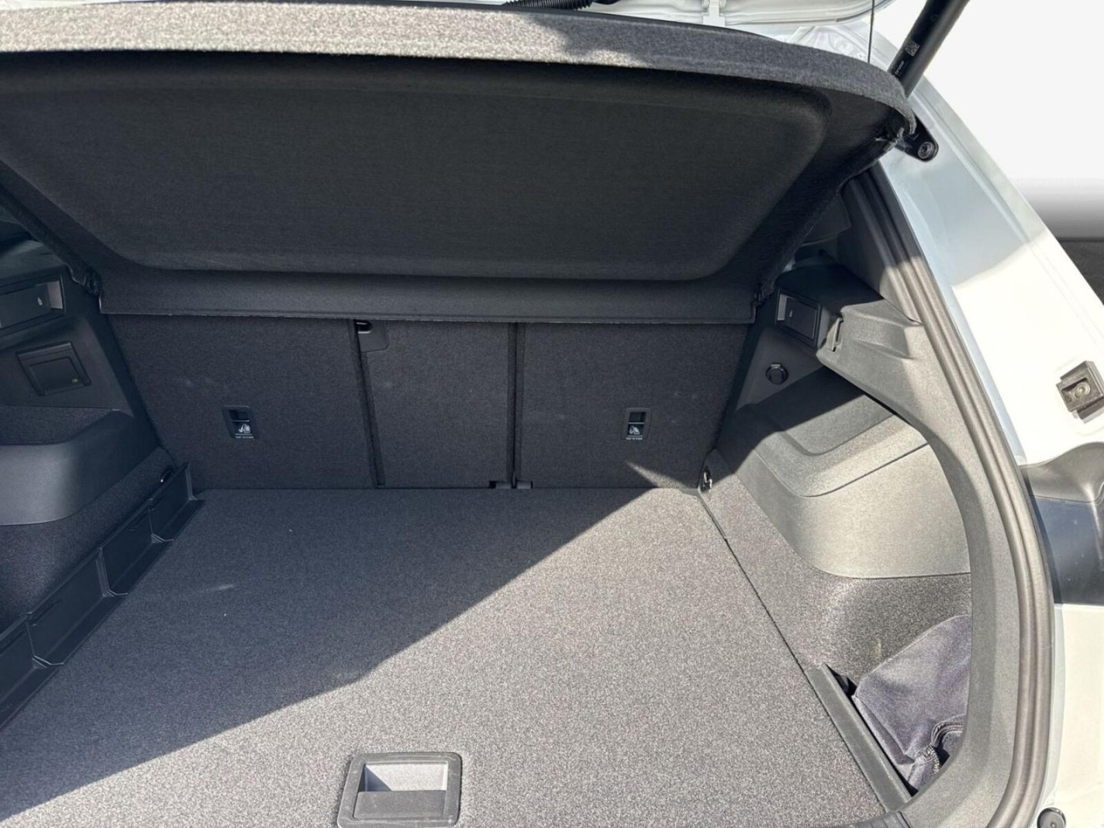 Volkswagen Tiguan – Bild 8