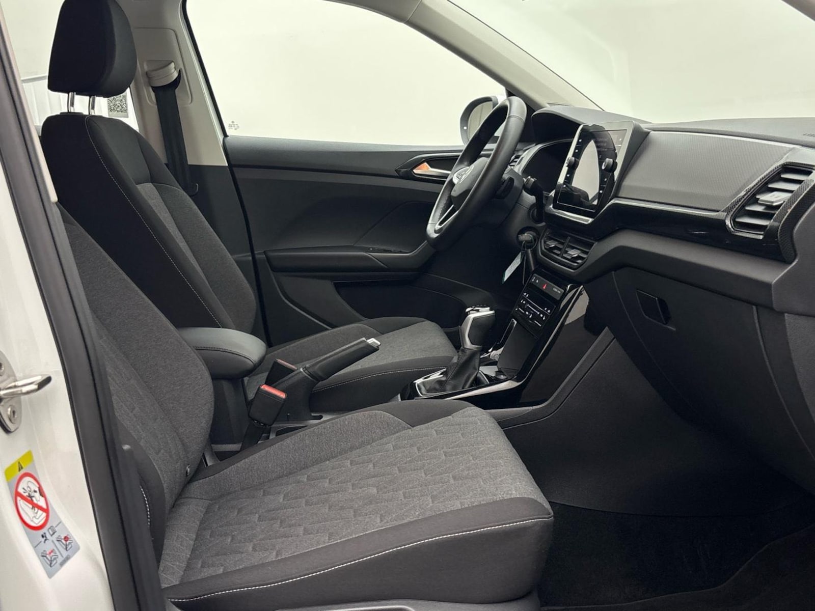 Volkswagen T-Cross – Bild 10