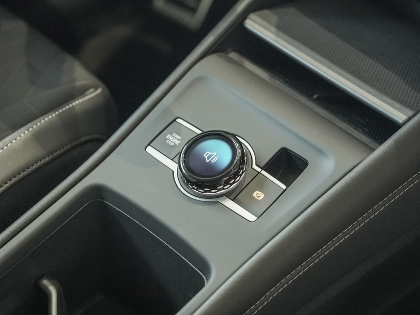 Volkswagen Tiguan – Bild 8