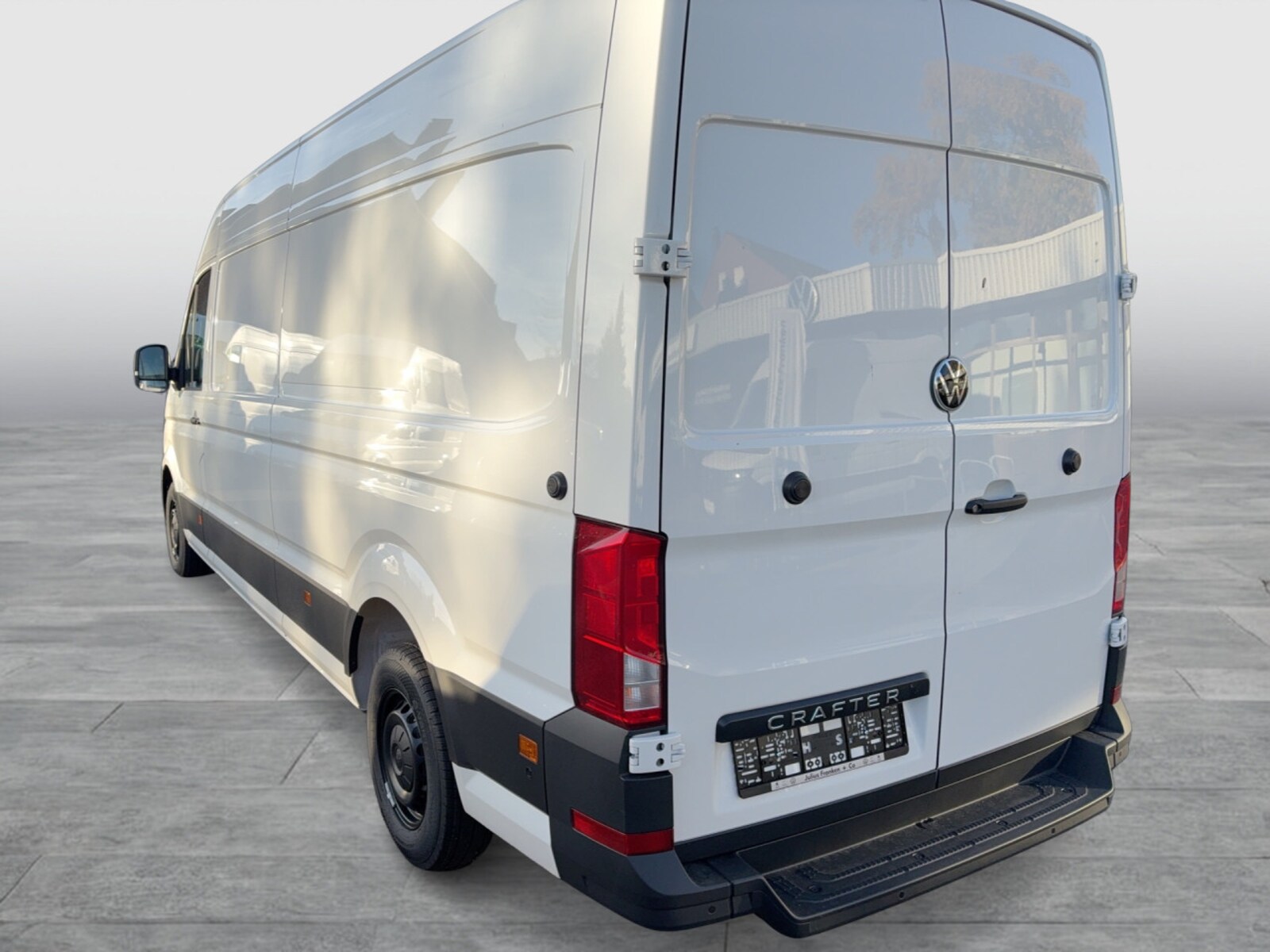 Volkswagen Crafter Kasten mittlerer Radstand – Bild 4