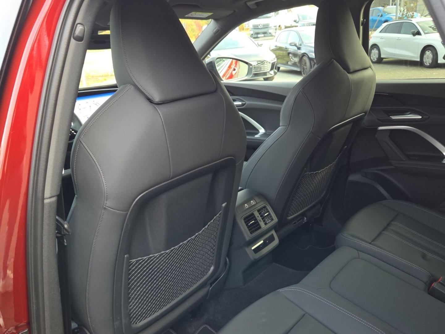 Bild über Audi Q5 SUV TFSI 150 kW S tronic - für weitere Informationen kontaktieren Sie den Audi Partner
