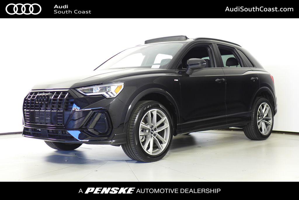 2025 Audi Q3 45 TFSI S Line Premium quattro's photo