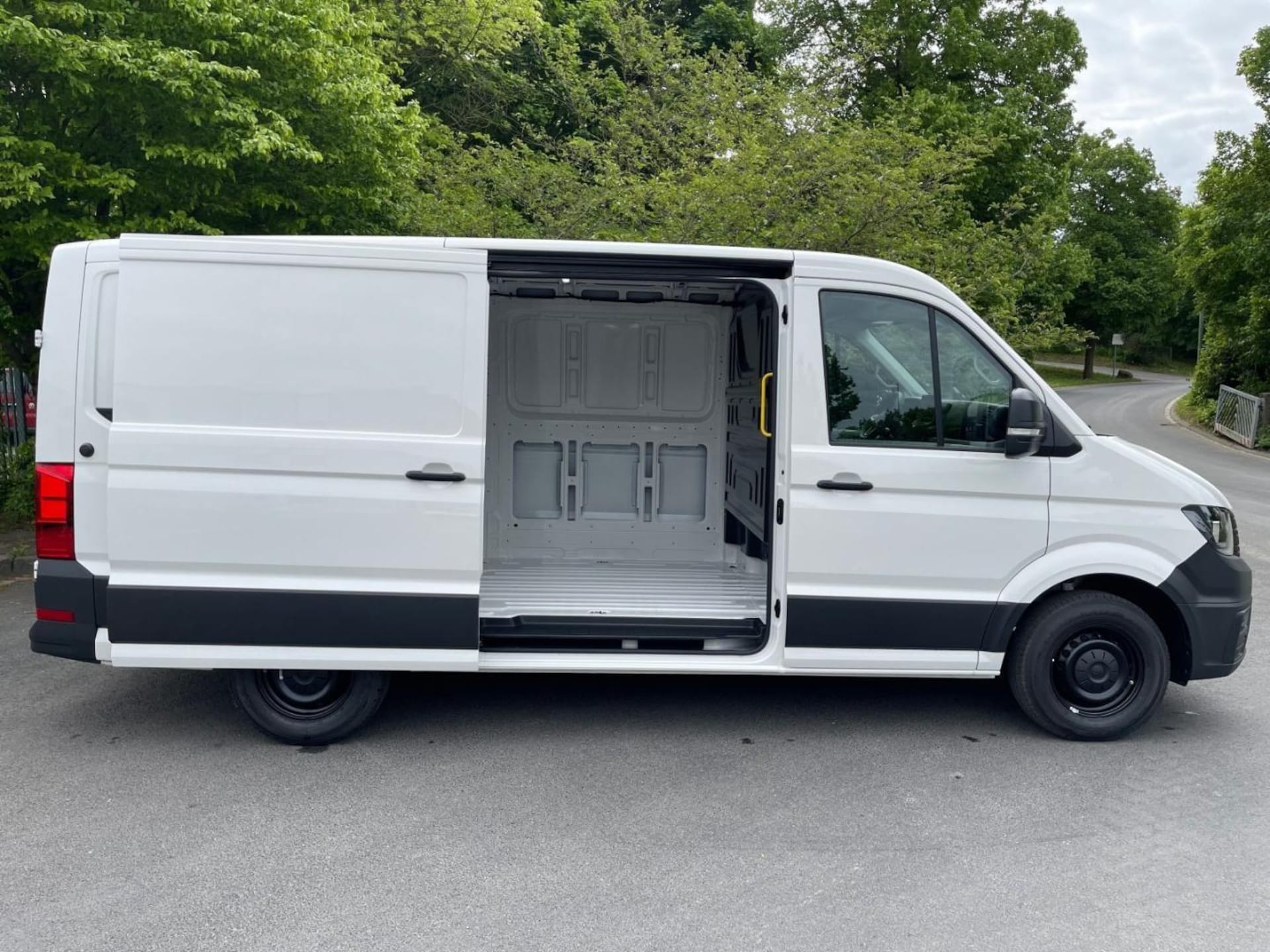 Volkswagen Crafter Kasten mittlerer Radstand