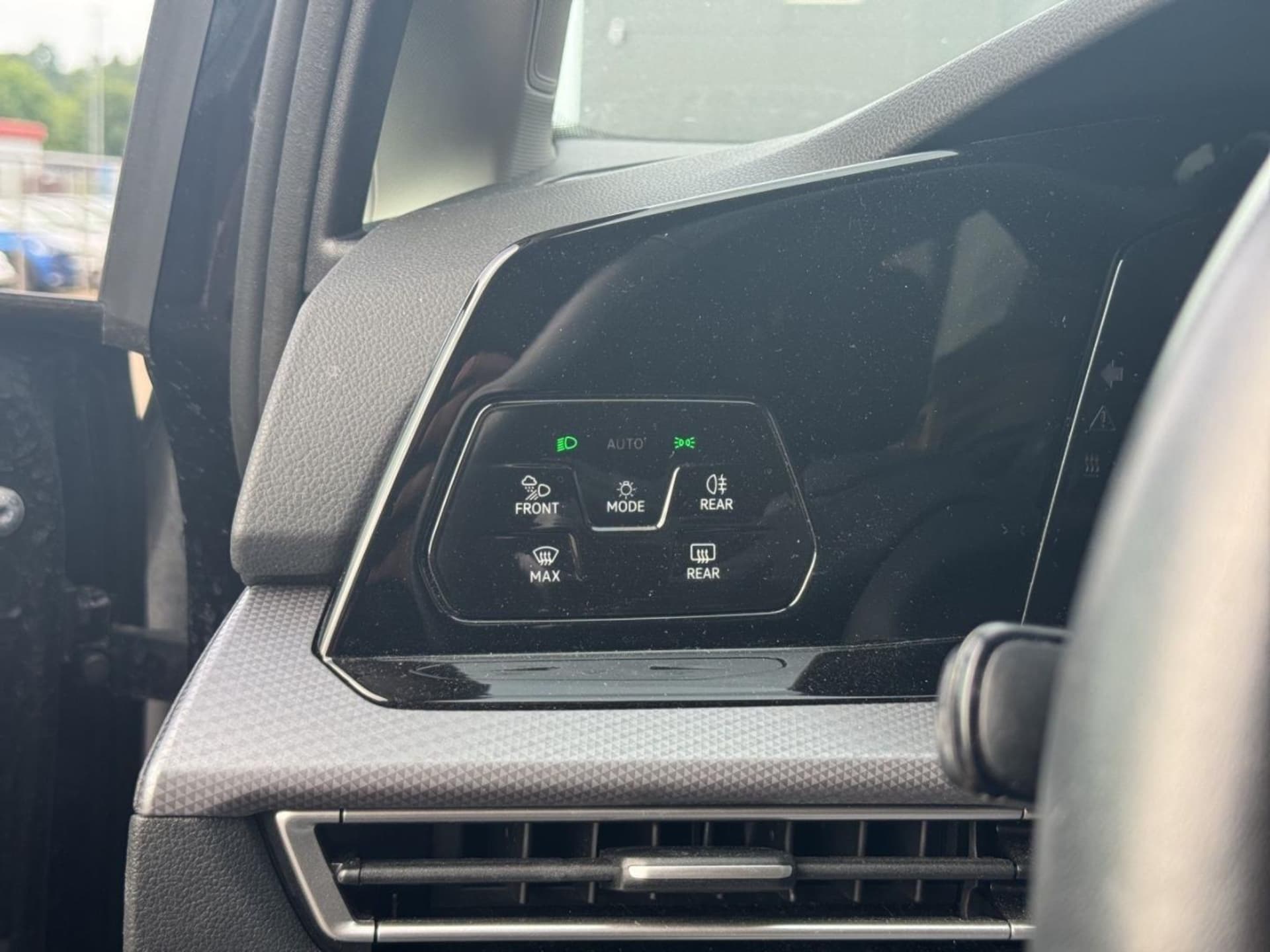 Volkswagen Golf Active
