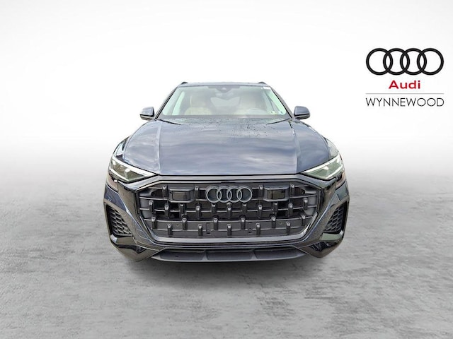 2025 Audi Q8