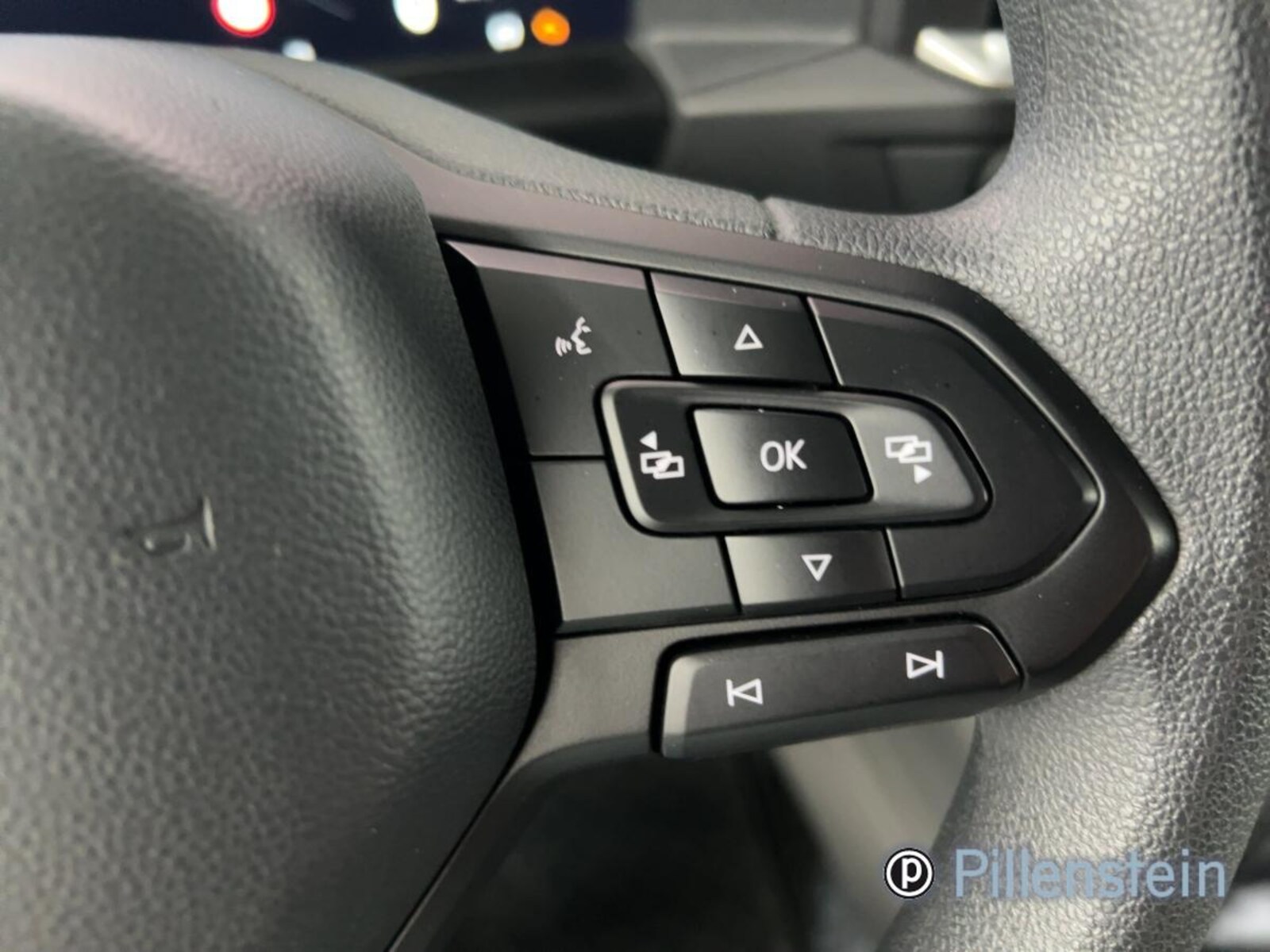 Volkswagen Transporter Kasten kurzer Radstand – Bild 9