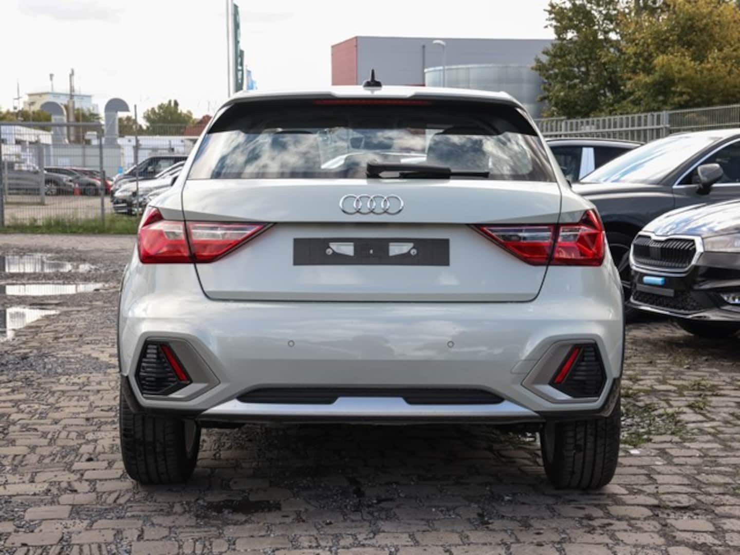 Bild über Audi A1 allstreet 30 TFSI S tronic - für weitere Informationen kontaktieren Sie den Audi Partner