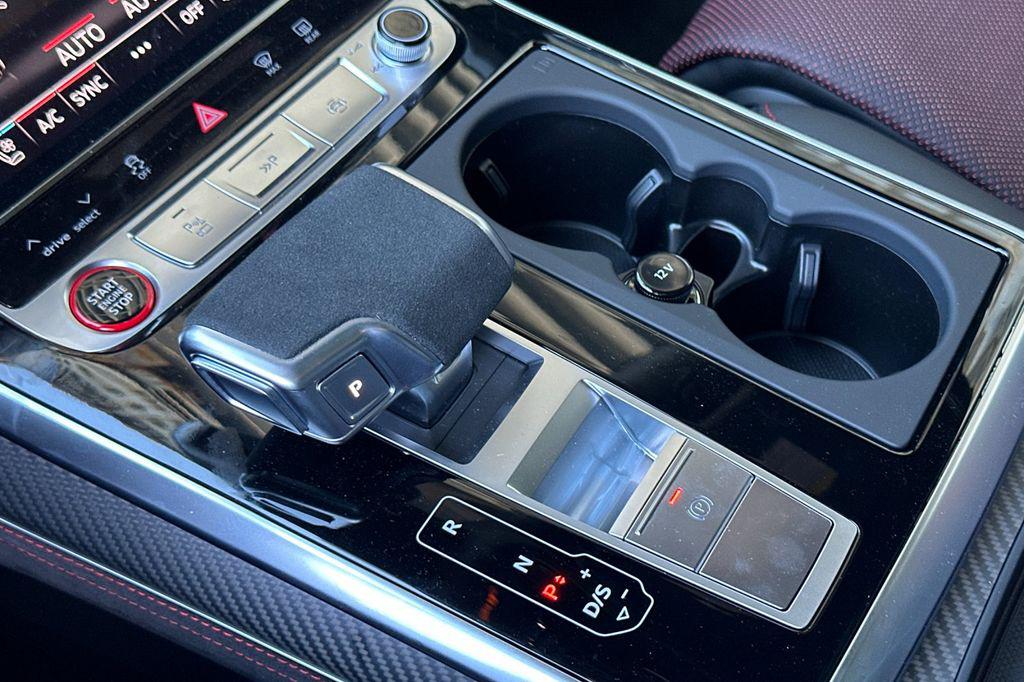 2025 Audi RS Q8 Base - Photo 19