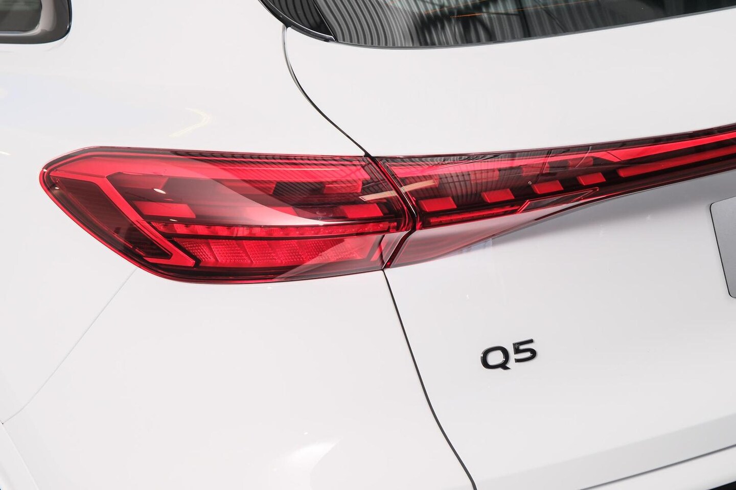 Image about Audi Q5 SUV TDI quattro 150 kW