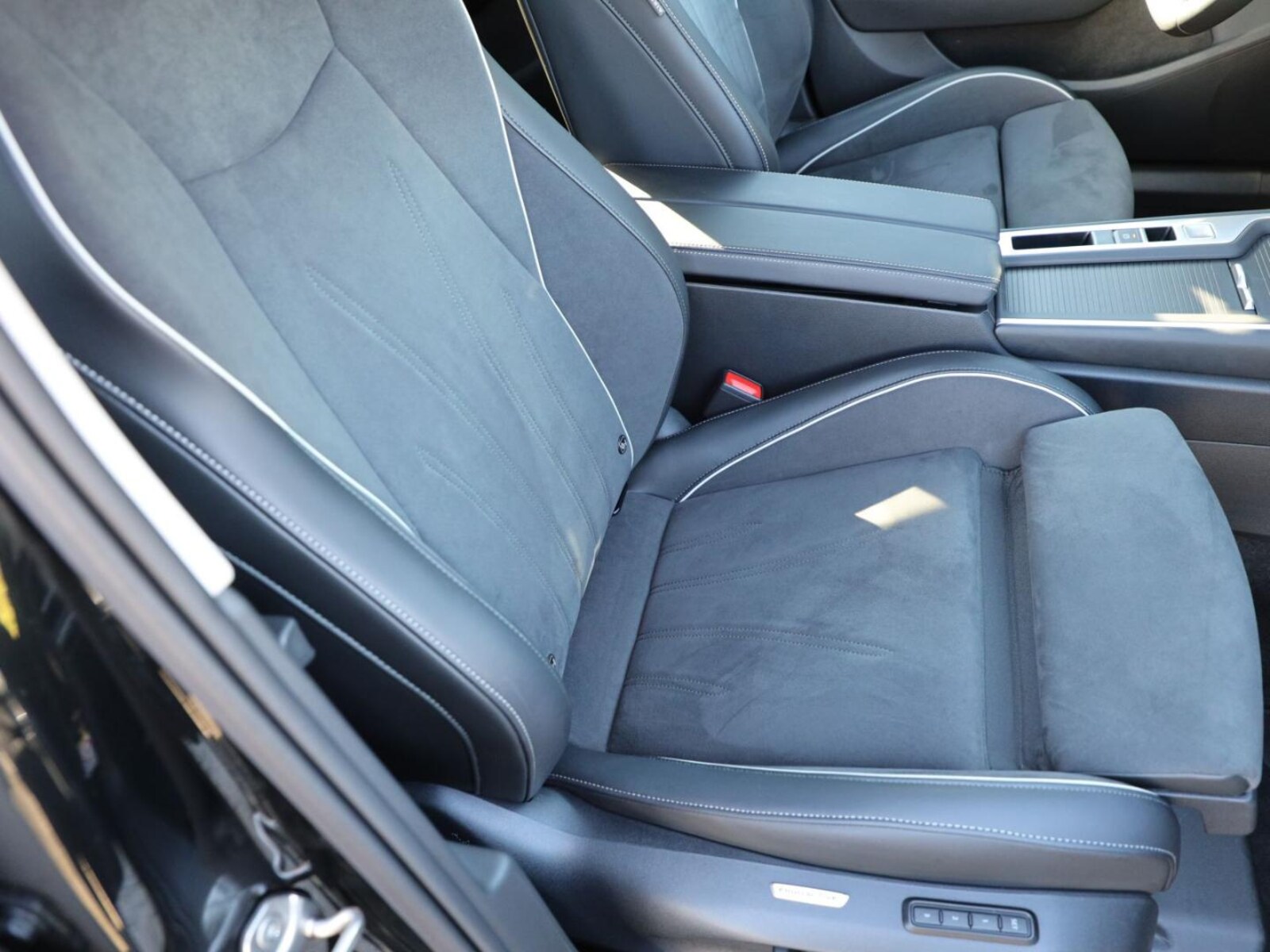 Volkswagen Passat – Bild 23