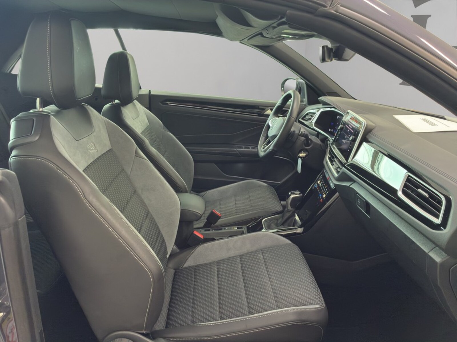 Volkswagen T-Roc Cabriolet – Bild 9