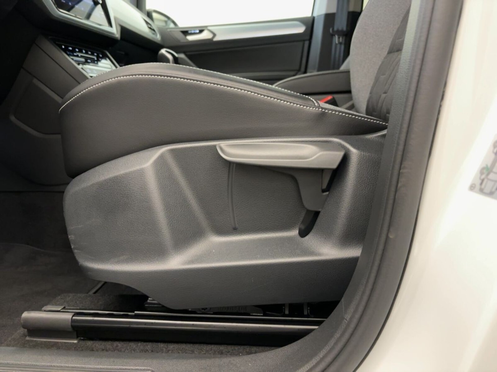 Volkswagen Touran – Bild 13