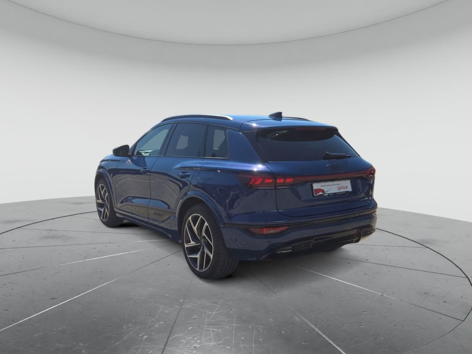 Audi Q6 SUV e-tron