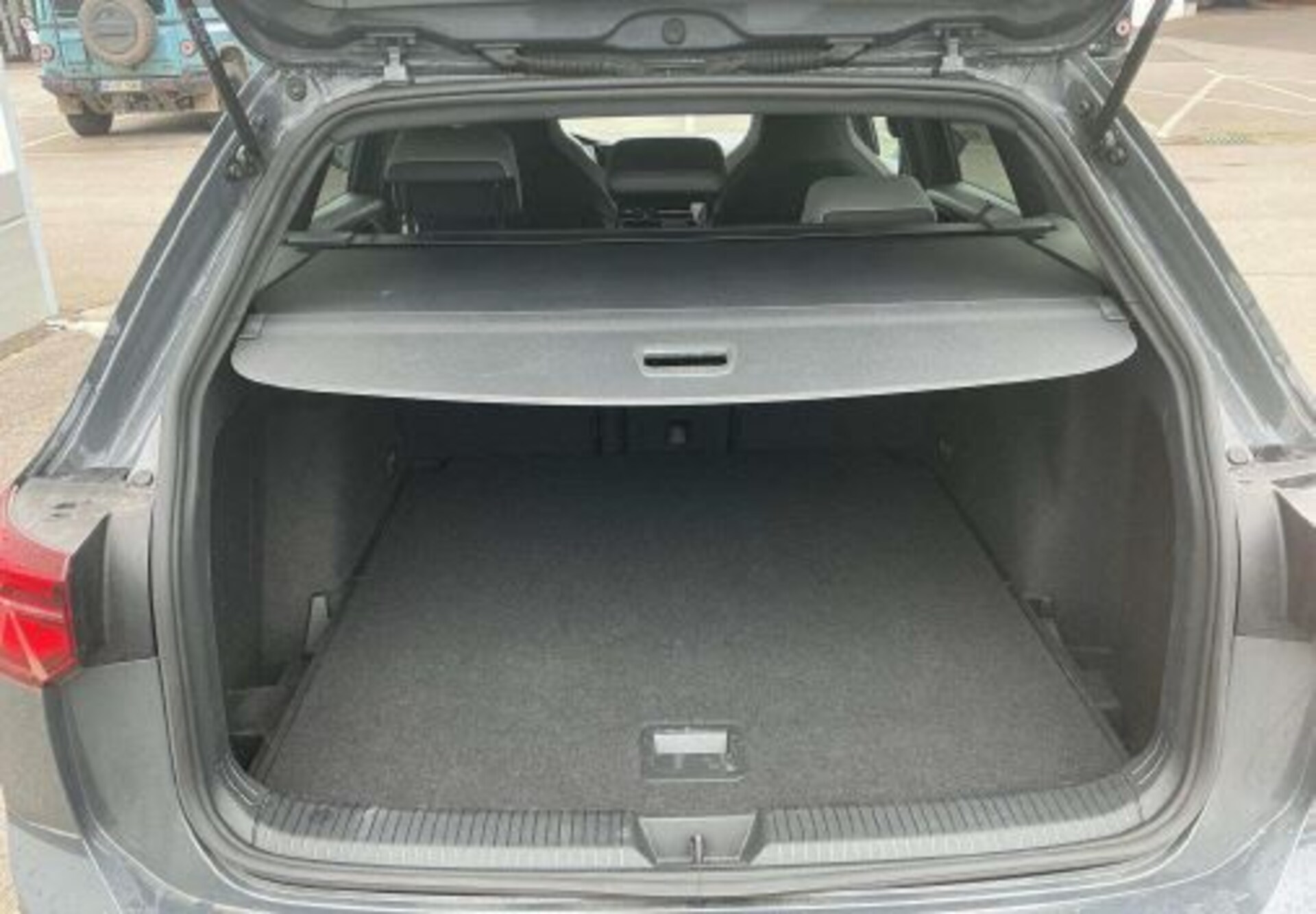 Volkswagen Golf Variant R-Line