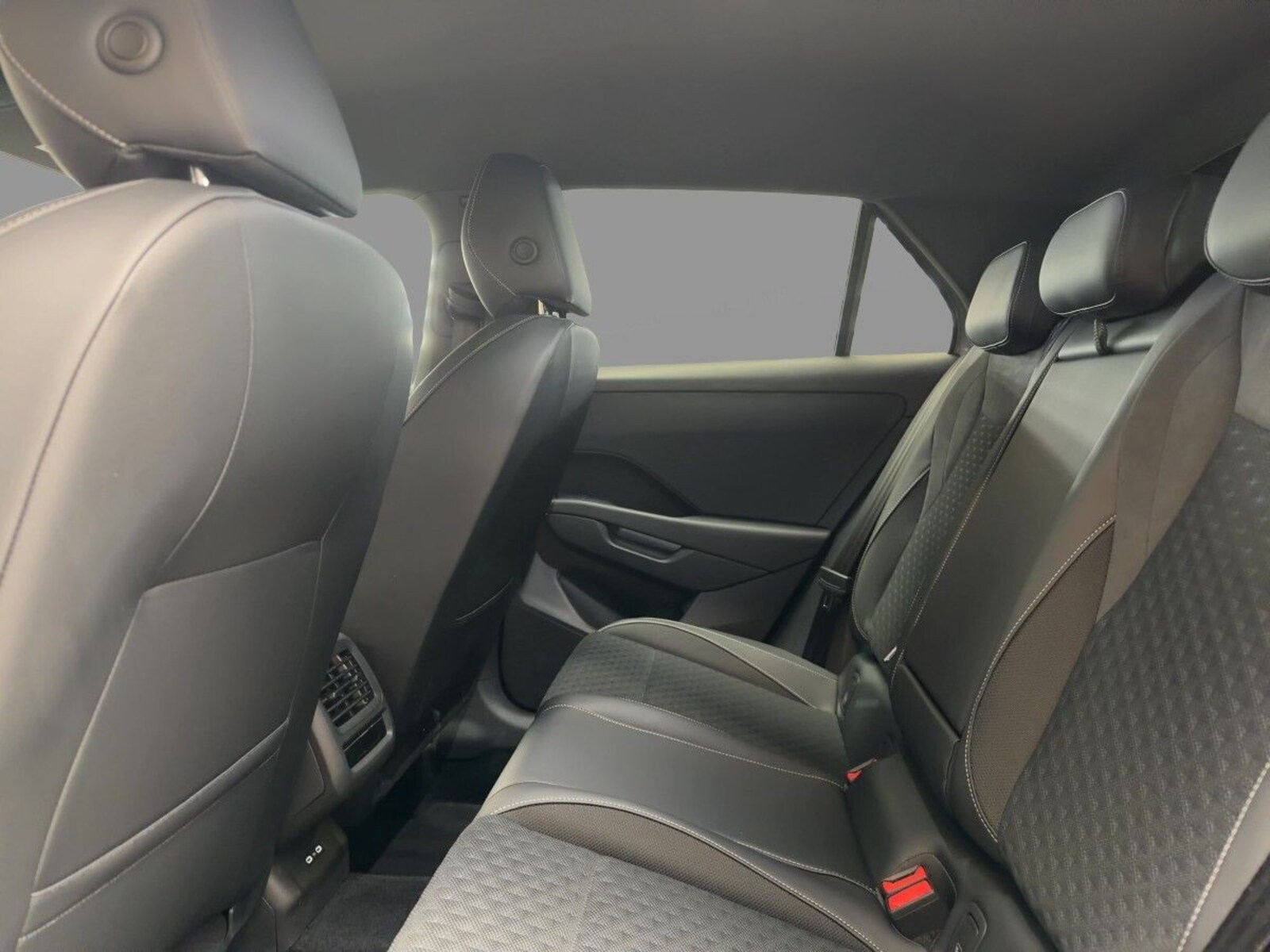Volkswagen T-Roc – Bild 8