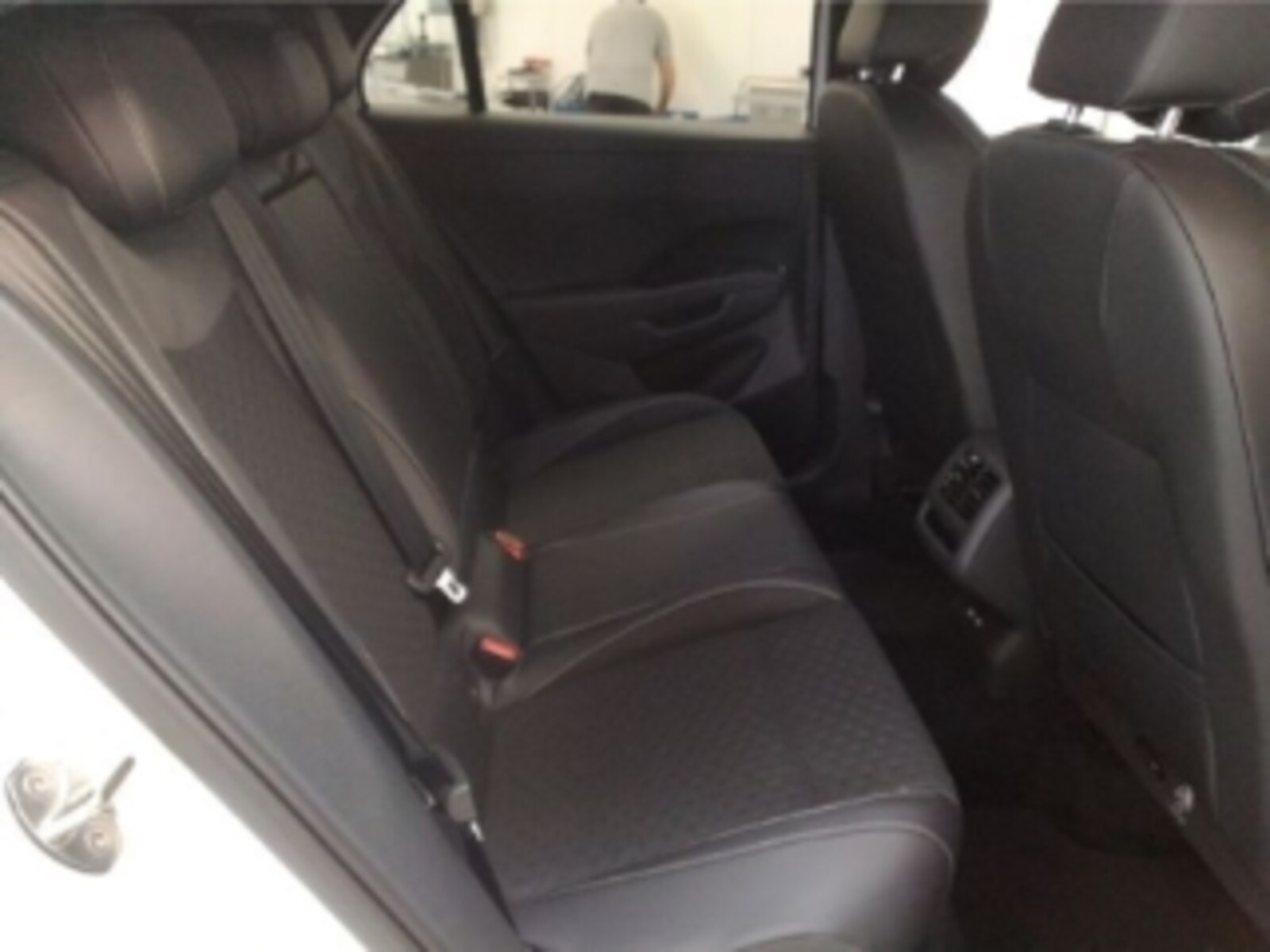 Volkswagen T-Roc – Bild 8