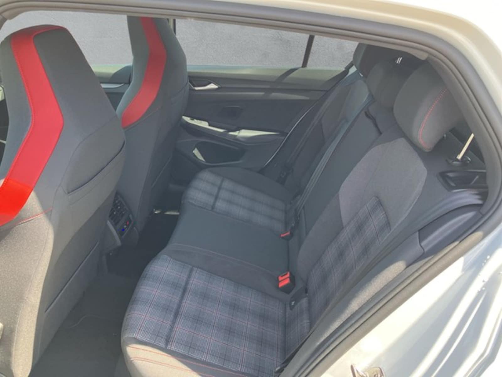 Volkswagen Golf – Bild 10