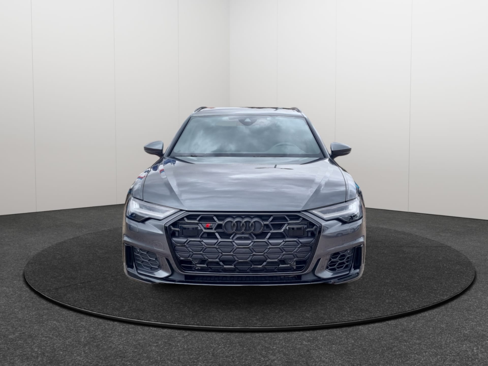 Audi S6 Avant