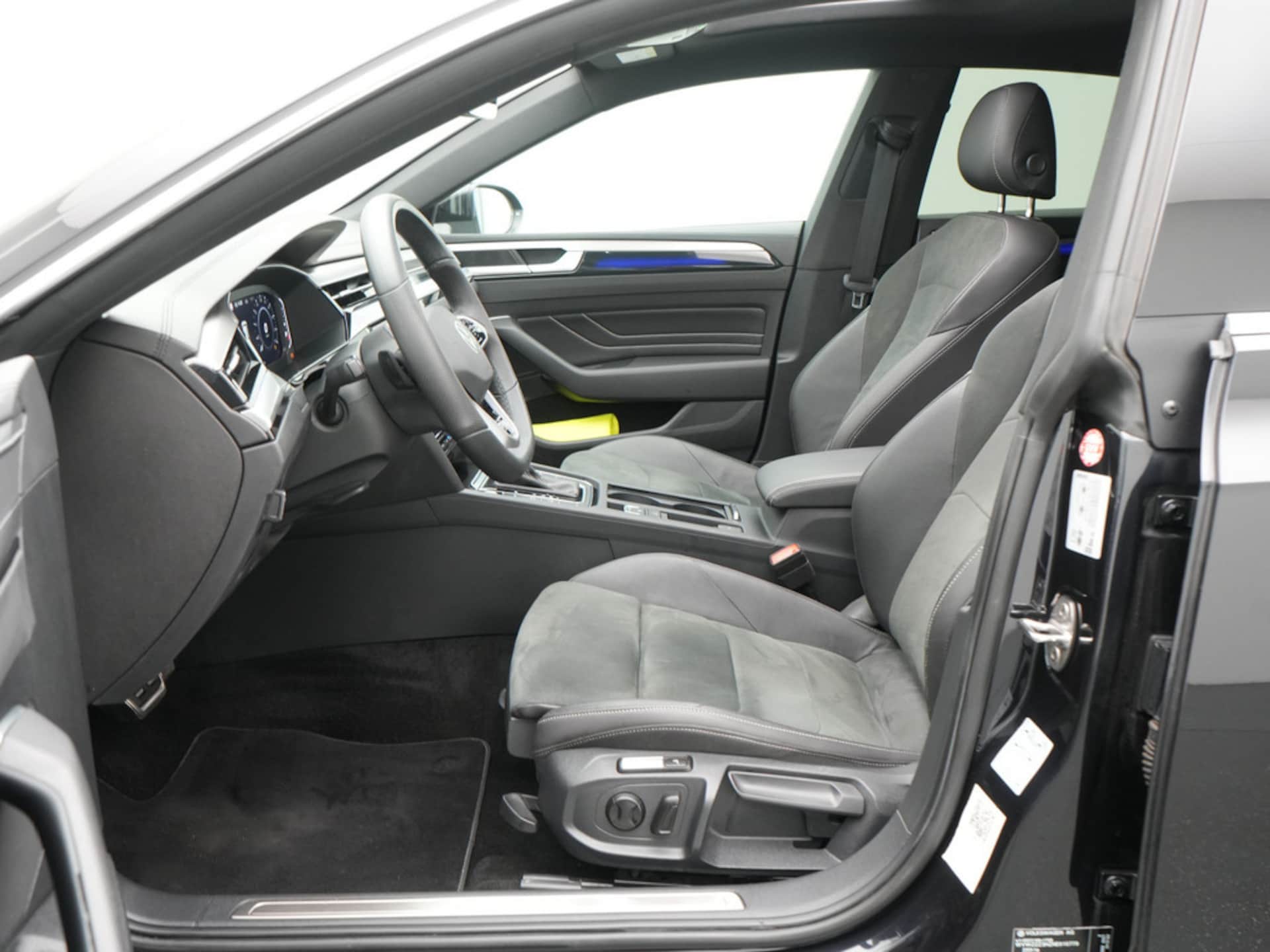Volkswagen Arteon R-Line