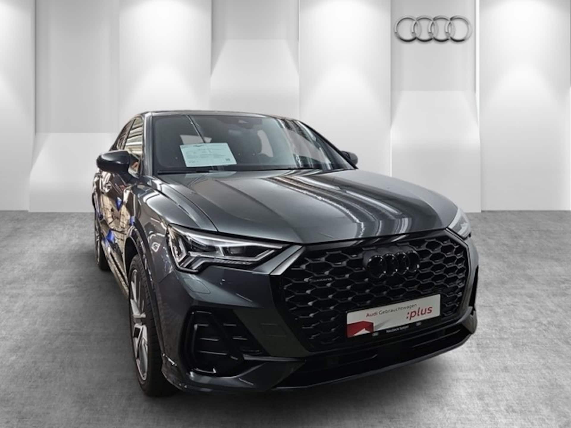 Audi Q3 Sportback S line