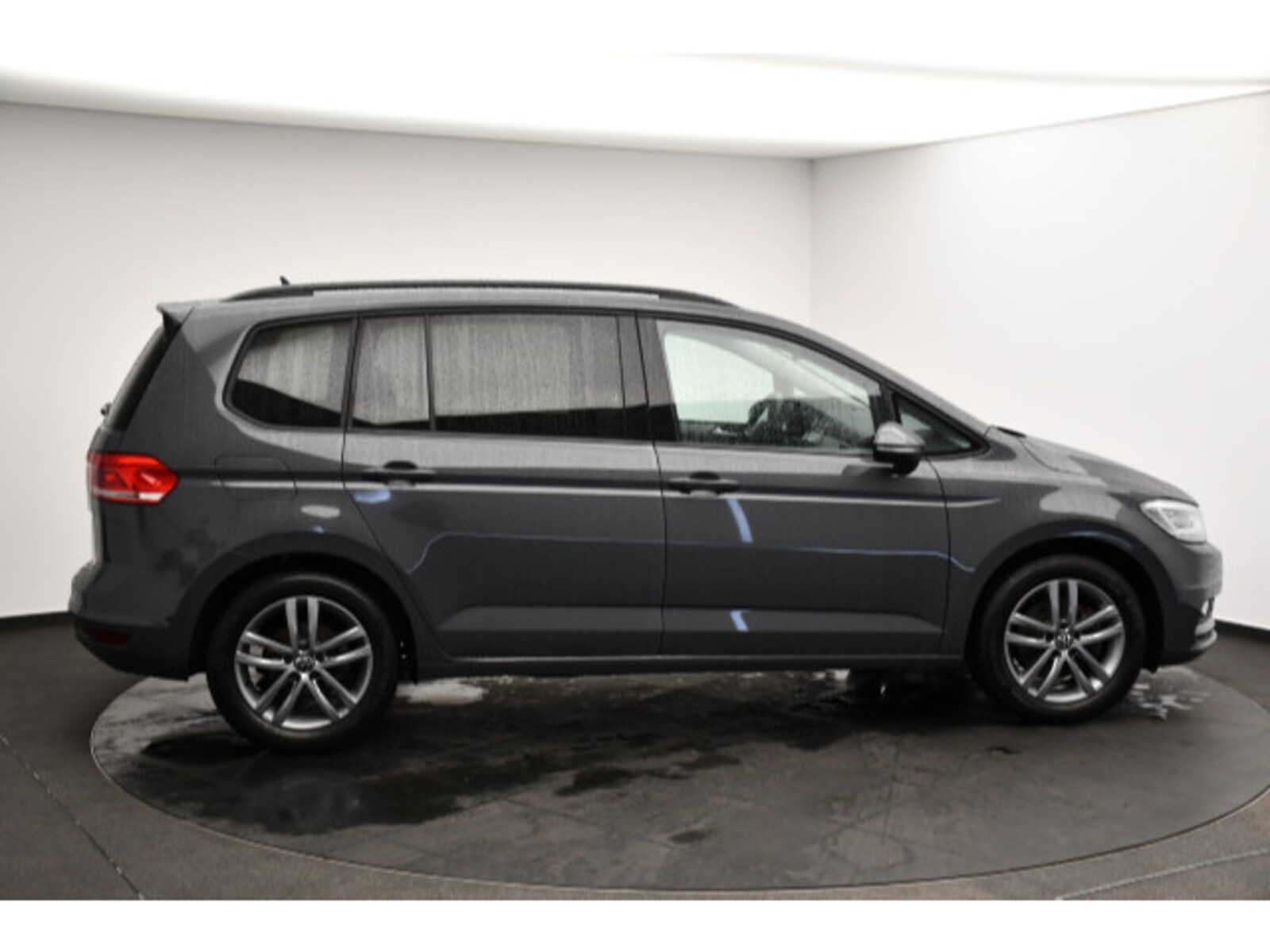 Volkswagen Touran – Bild 17