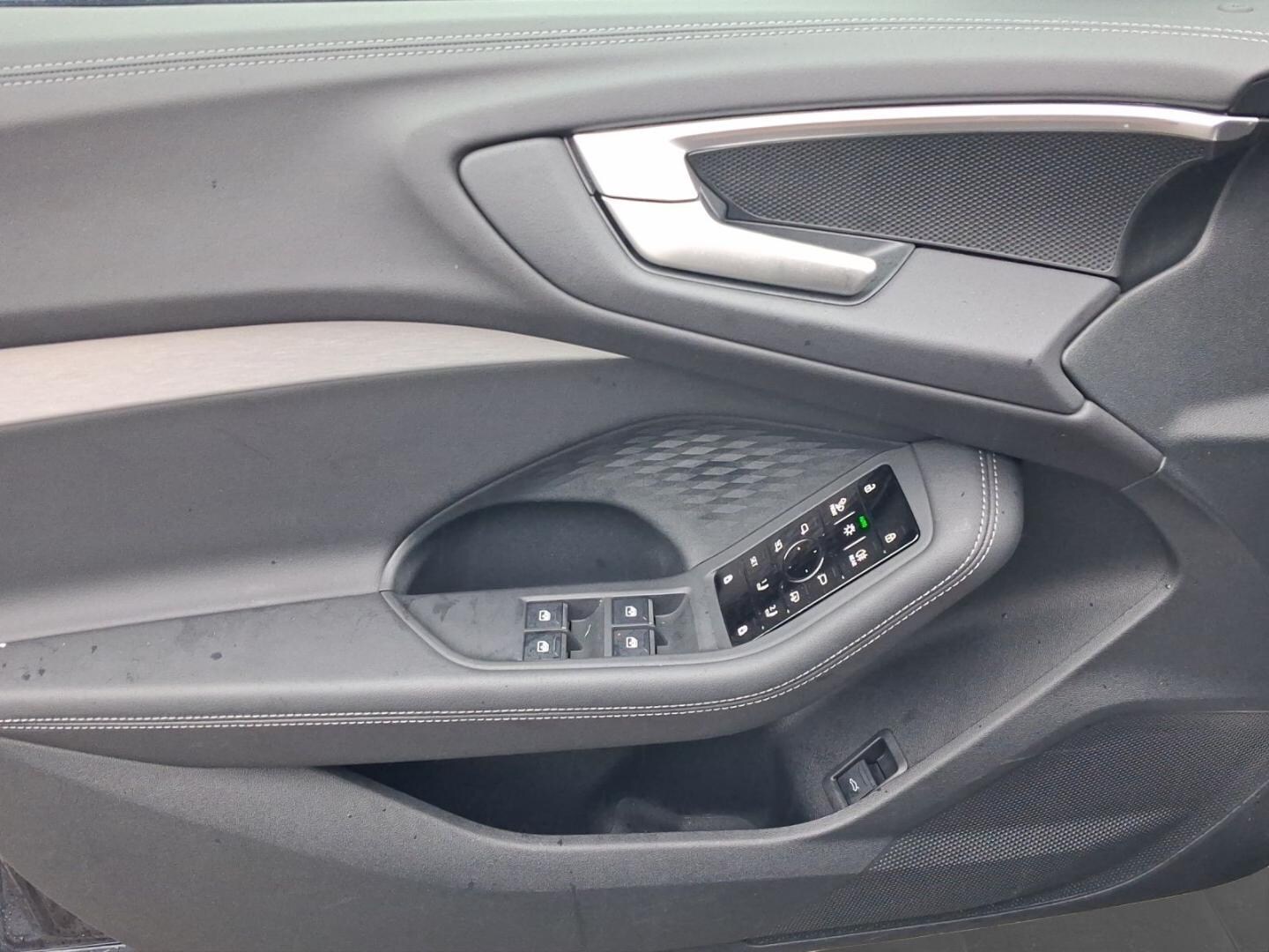 Bild über Audi A5 Limousine TDI 150 kW S tronic - für weitere Informationen kontaktieren Sie den Audi Partner