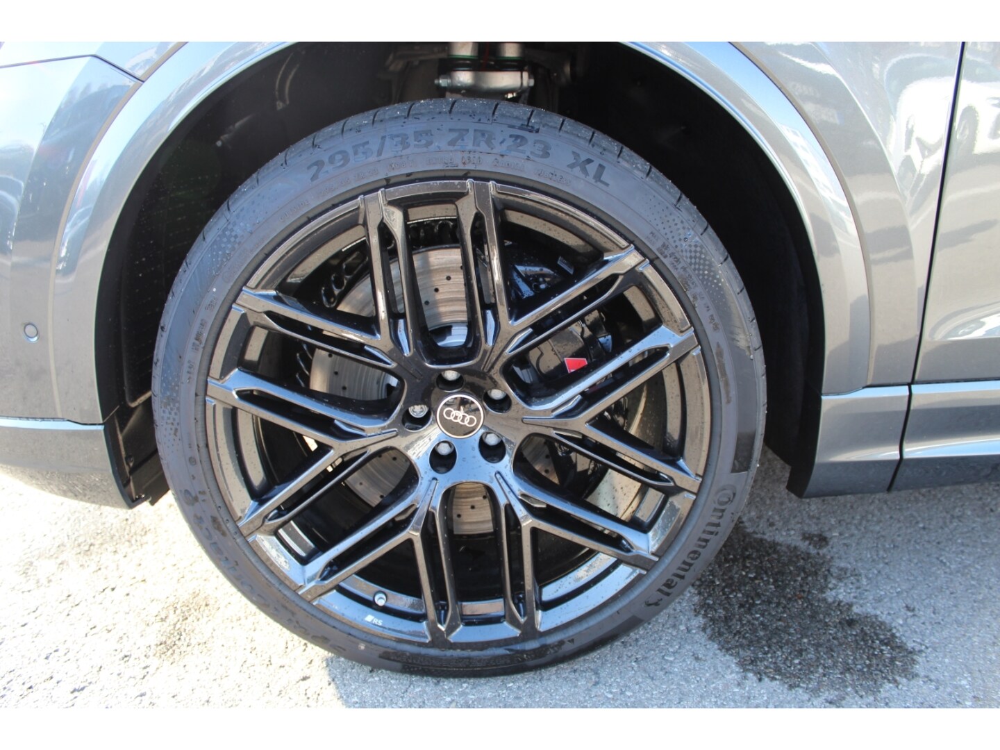 Image about Audi RS Q8 SUV TFSI quattro tiptronic