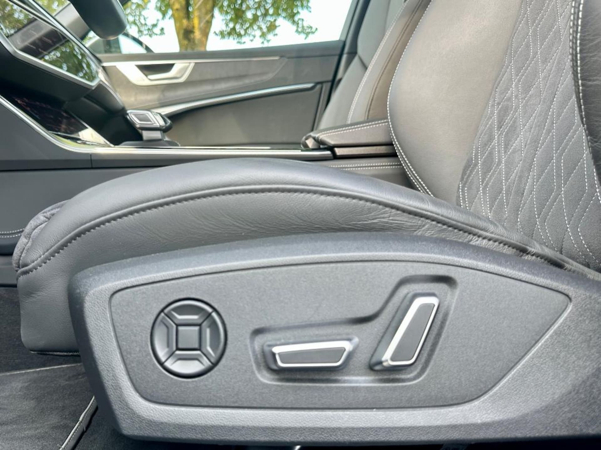 Audi S6 Limousine