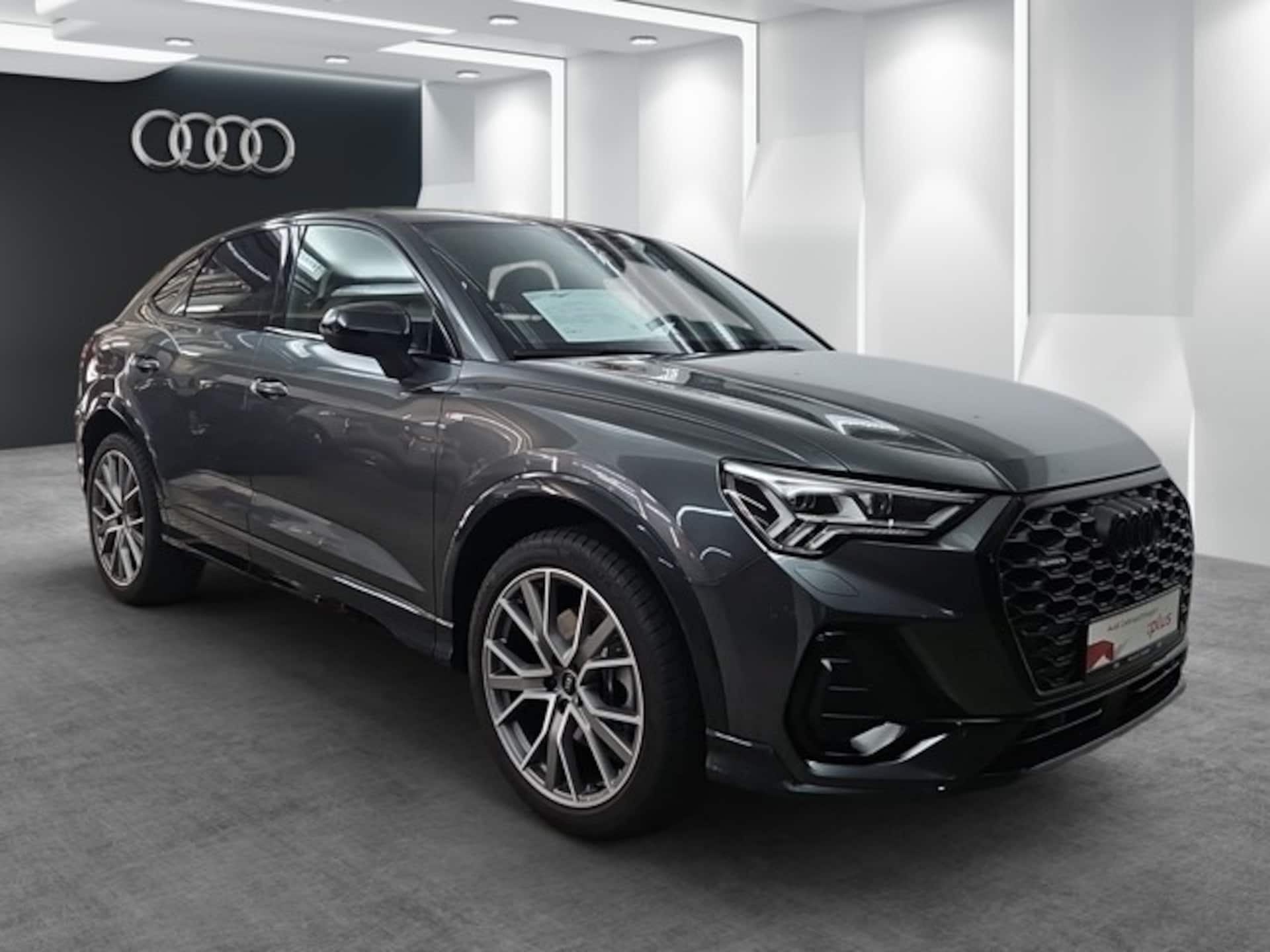 Audi Q3 Sportback S line