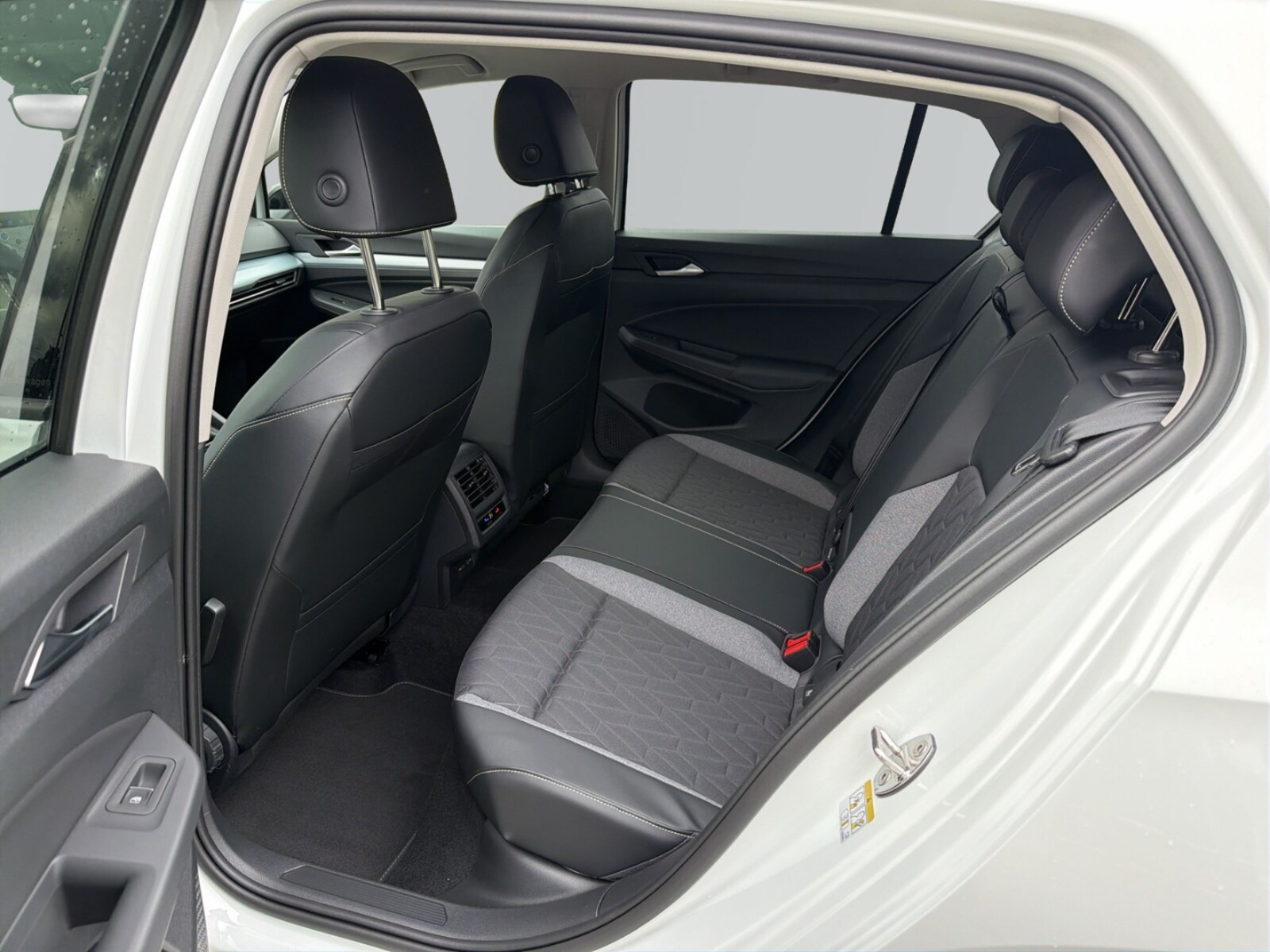 Volkswagen Golf – Bild 9