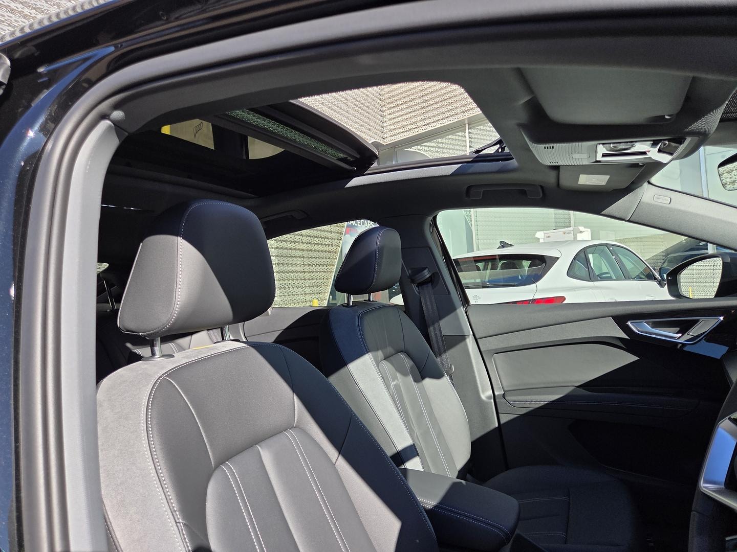Image about Audi Q4 Sportback e-tron e-tron