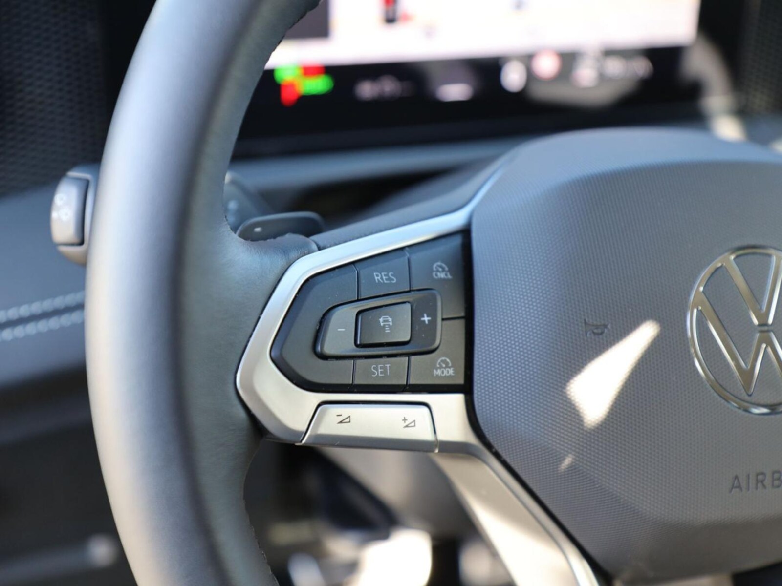 Volkswagen Tiguan – Bild 14