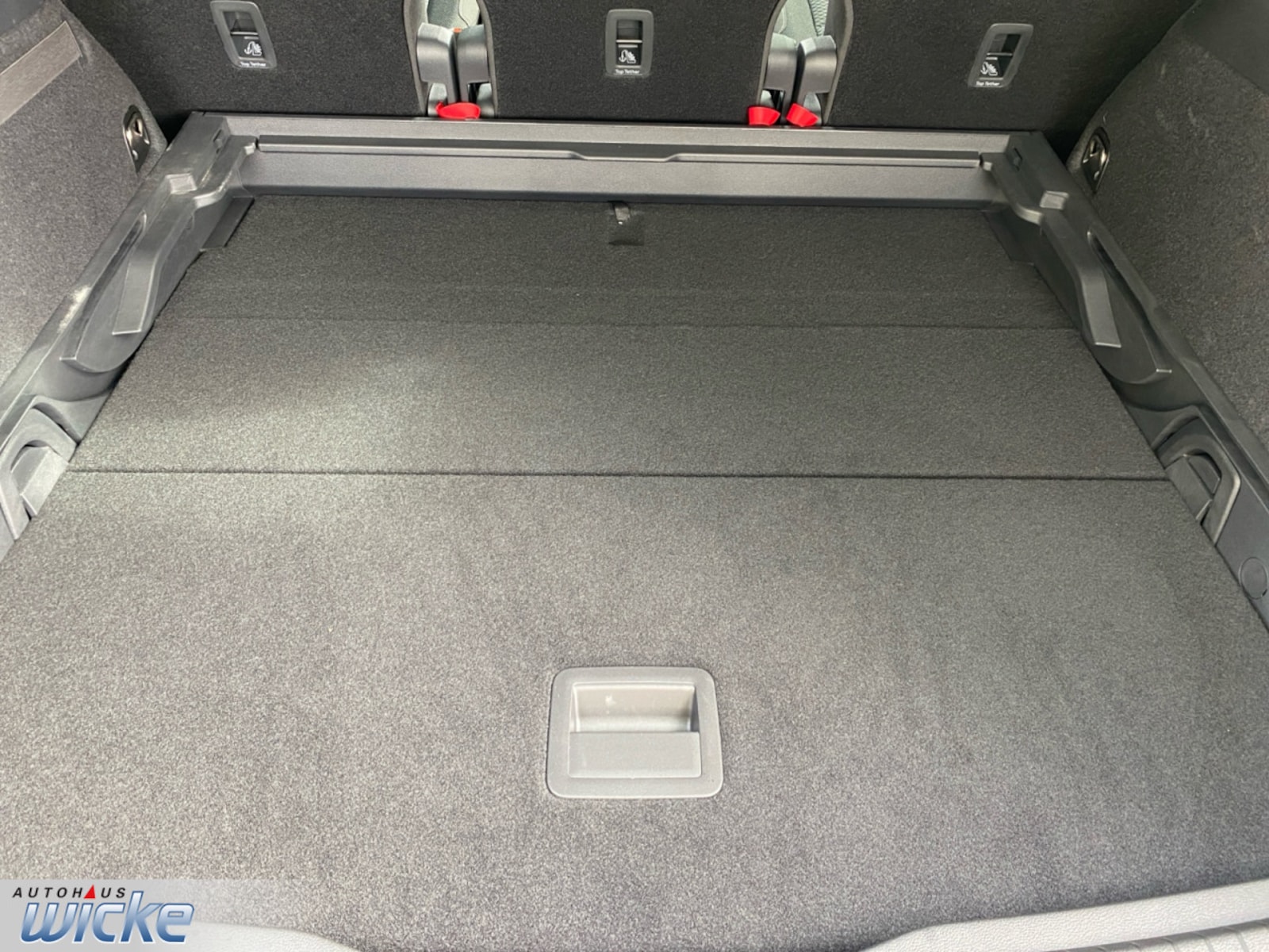 Volkswagen Touran – Bild 17
