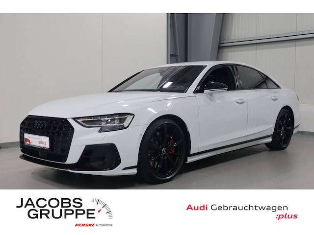 Audi S8