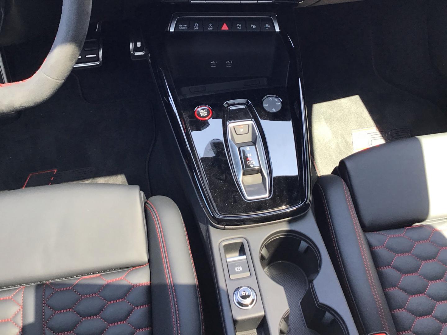 Image about Audi RS 3 Limousine TFSI quattro S tronic
