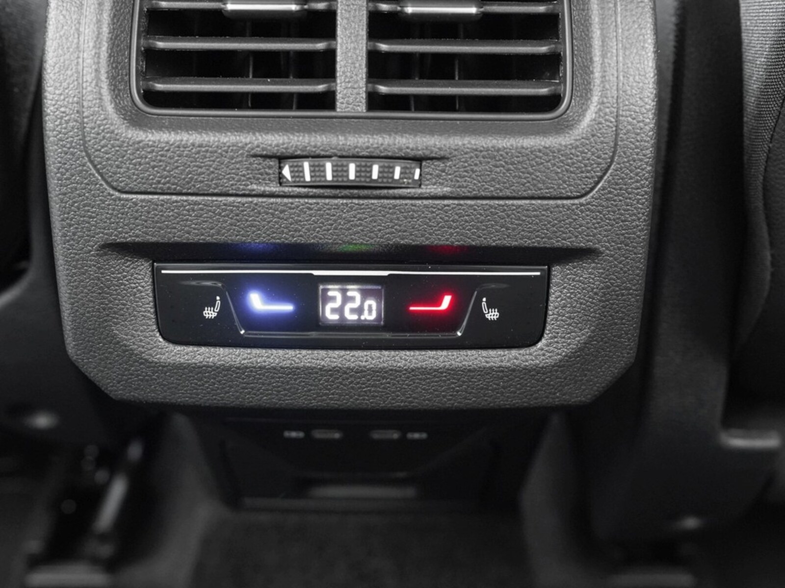 Volkswagen Touran – Bild 11