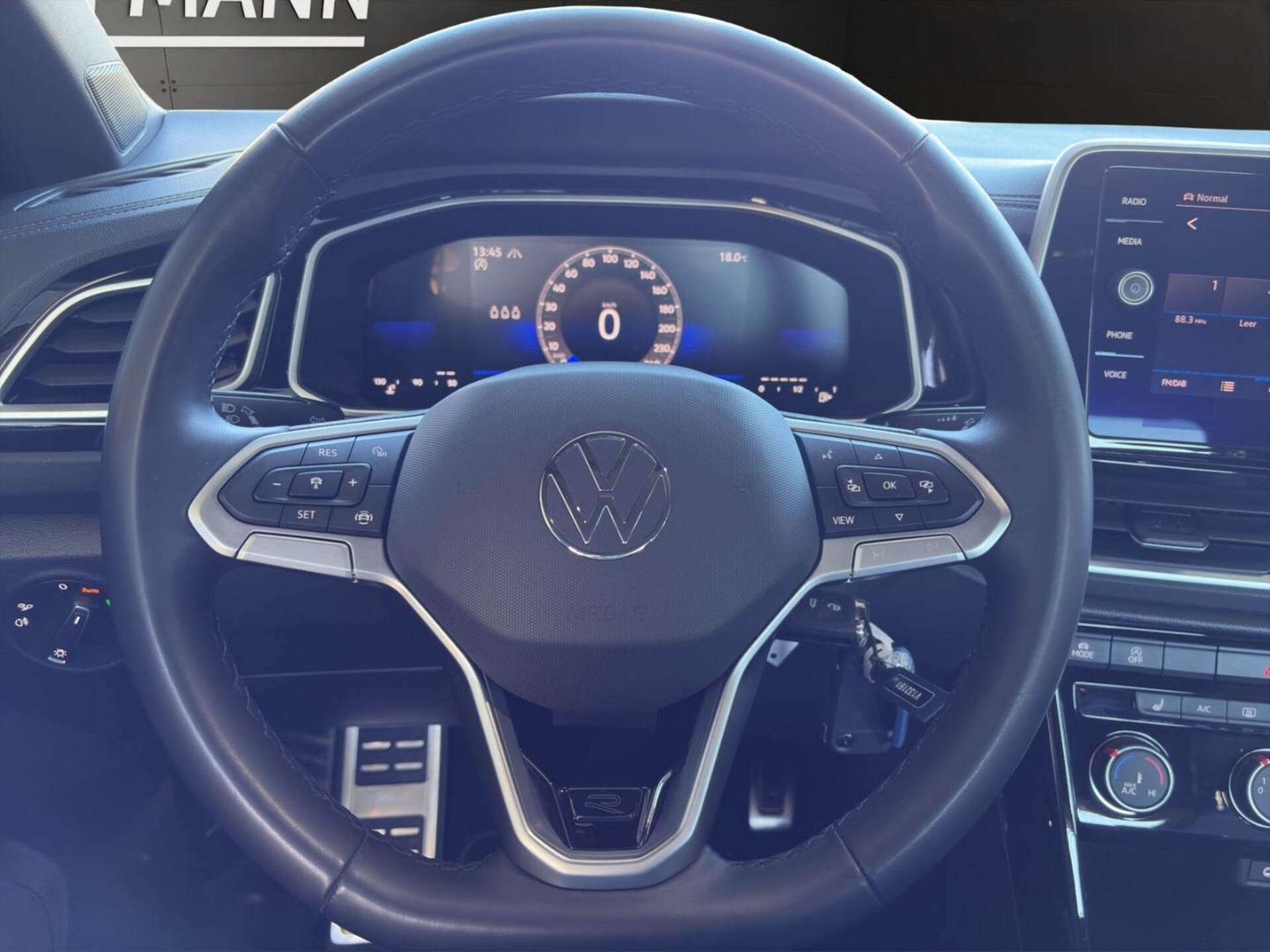 Volkswagen T-Roc R-Line