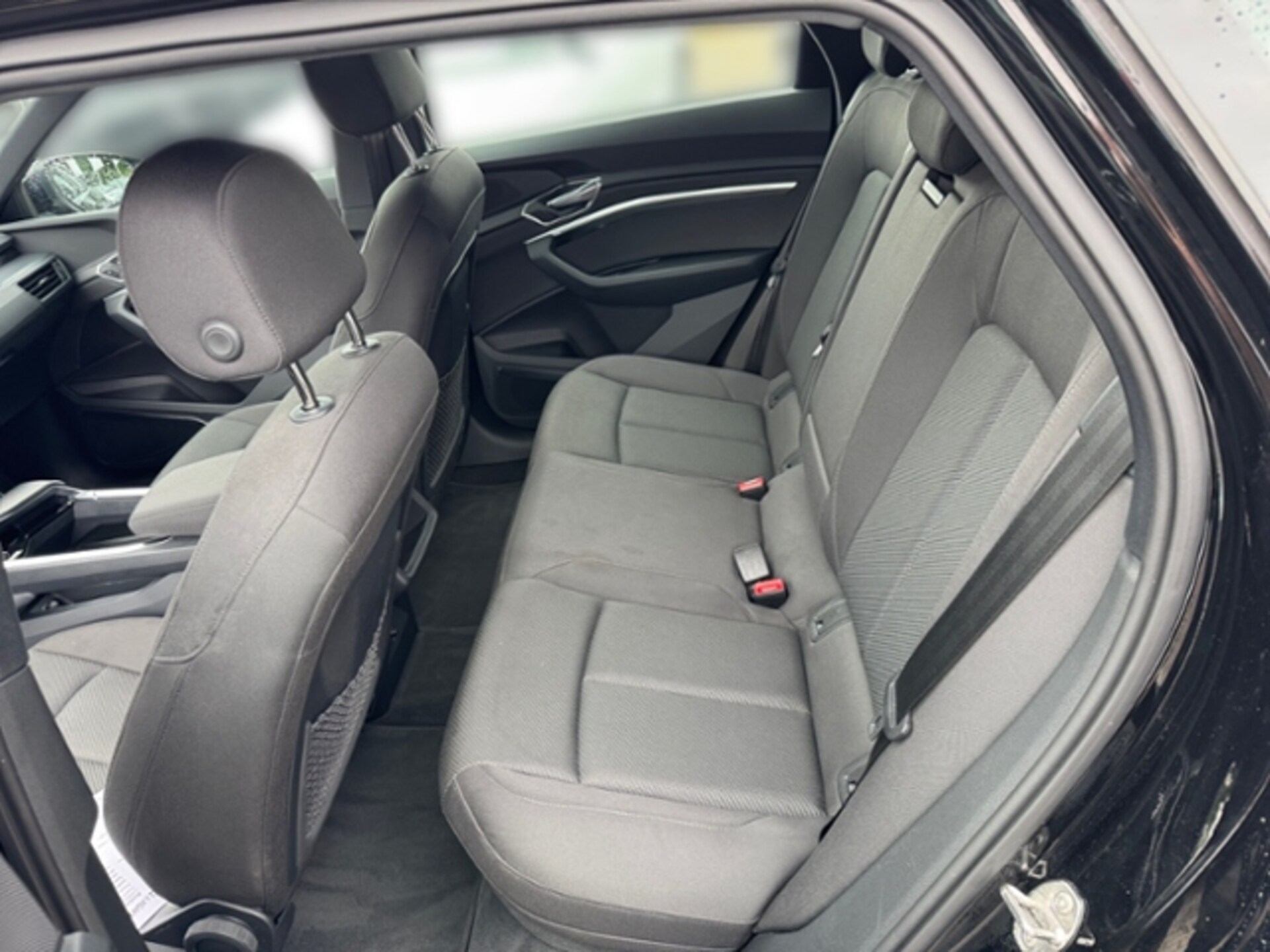 Audi e-tron advanced