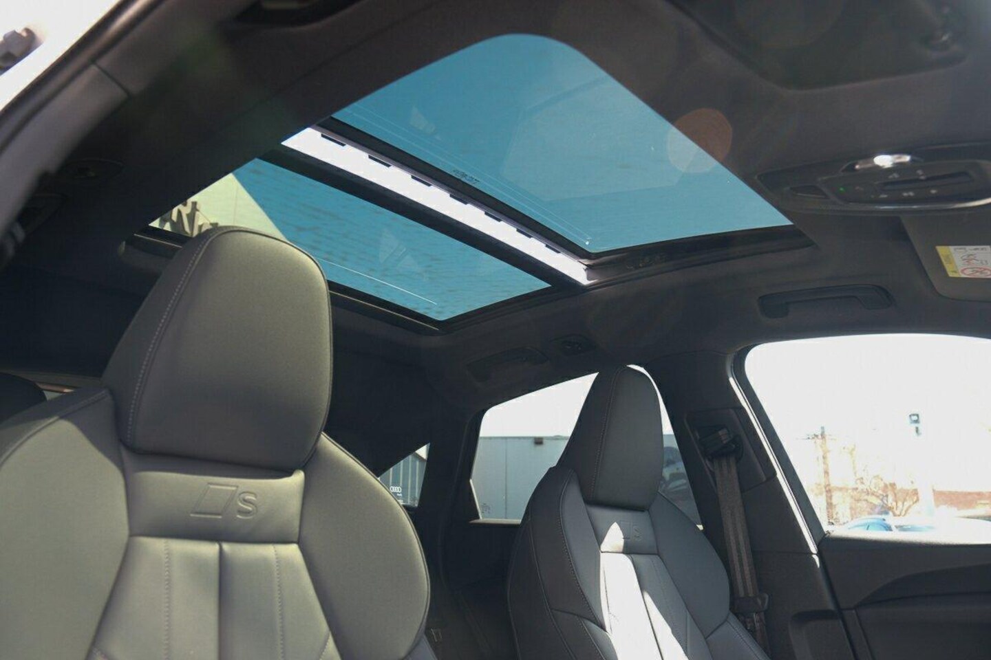 Image about Audi Q5 Sportback e-hybrid quattro S tronic