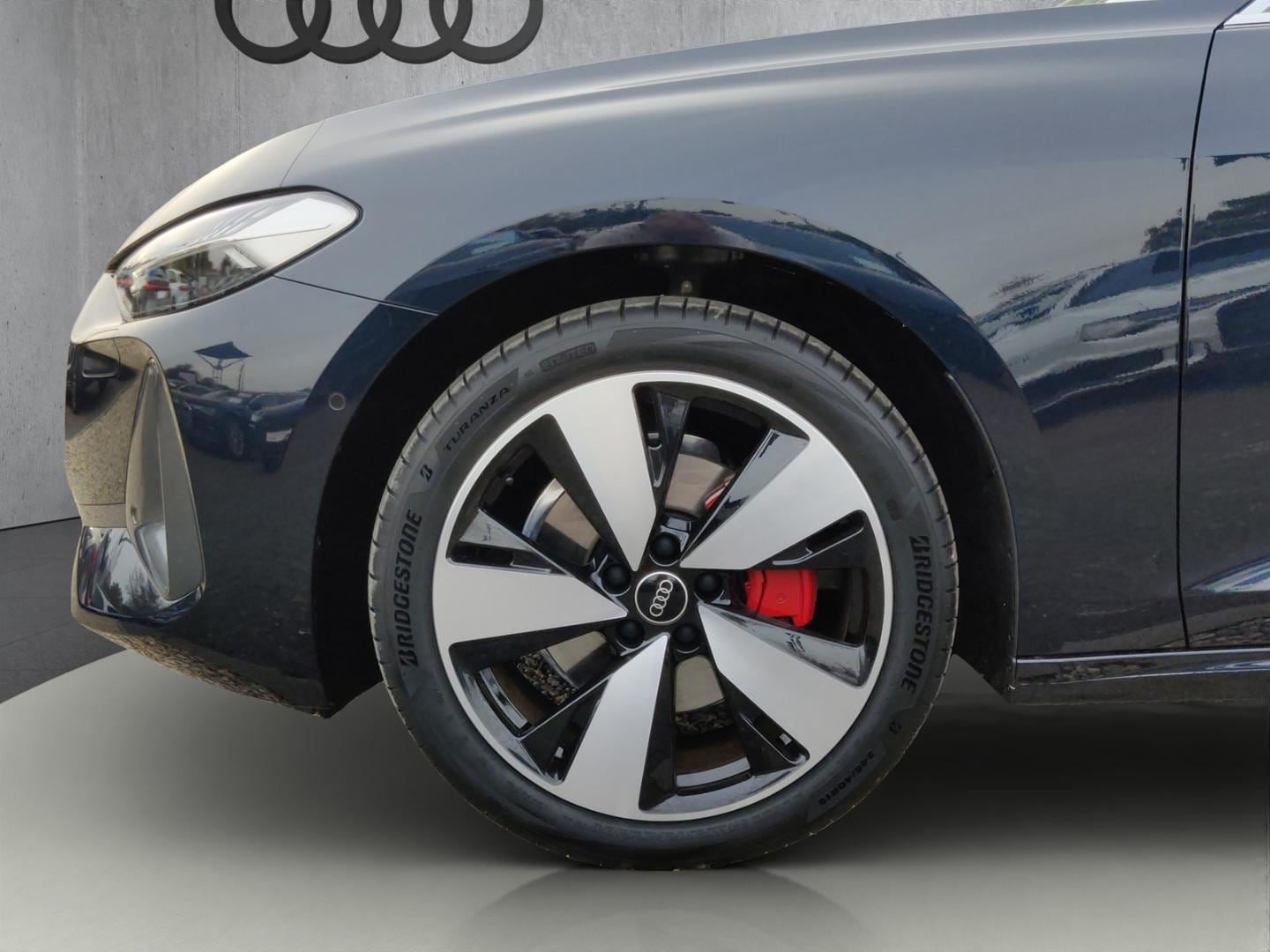 Bild über Audi A5 Avant TFSI quattro 150 kW S tronic - für weitere Informationen kontaktieren Sie den Audi Partner