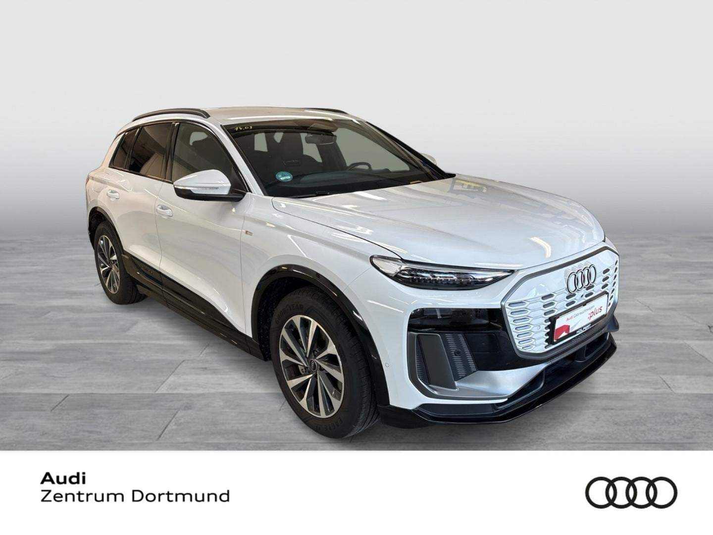Bild über Audi Q6 SUV e-tron e-tron performance - für weitere Informationen kontaktieren Sie den Audi Partner
