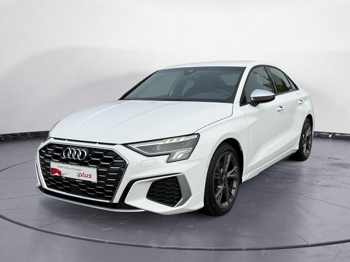 Bild über Audi S3 Limousine TFSI quattro S tronic - für weitere Informationen kontaktieren Sie den Audi Partner